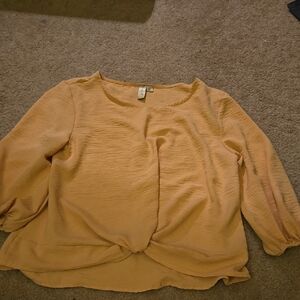 Misia- Women's Peach Top